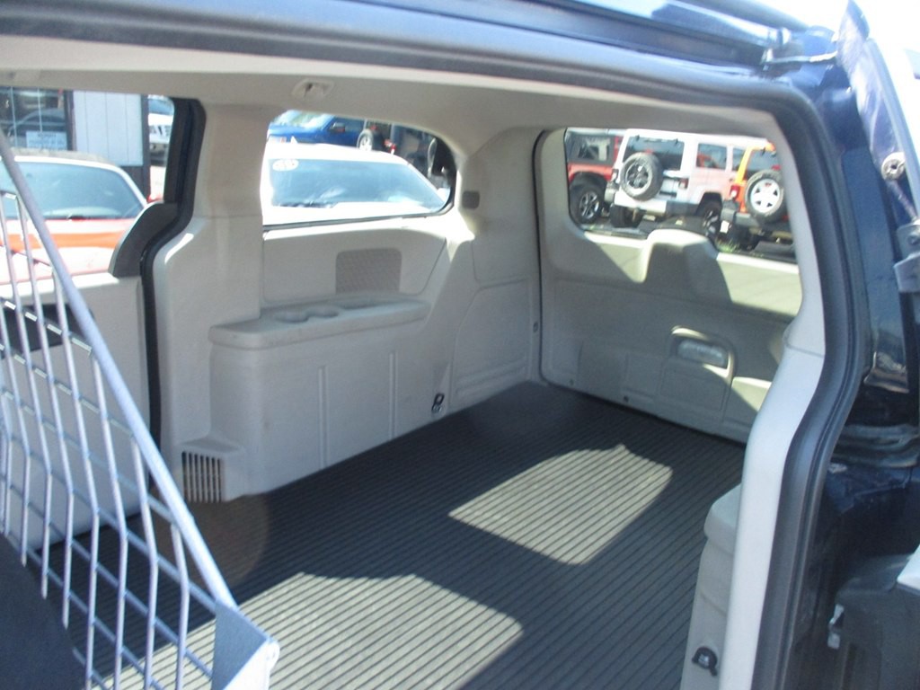 2014 RAM Tradesman Image 6