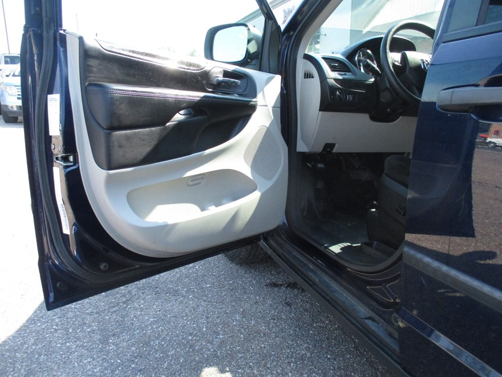 2014 RAM Tradesman Image 8