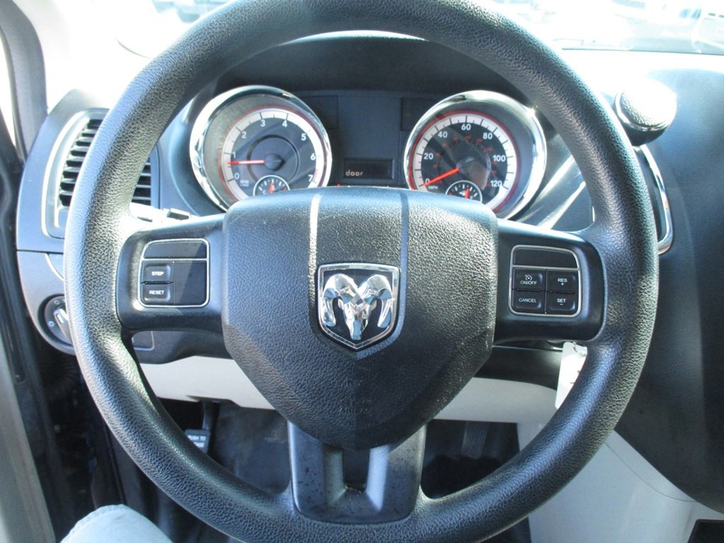 2014 RAM Tradesman Image 12