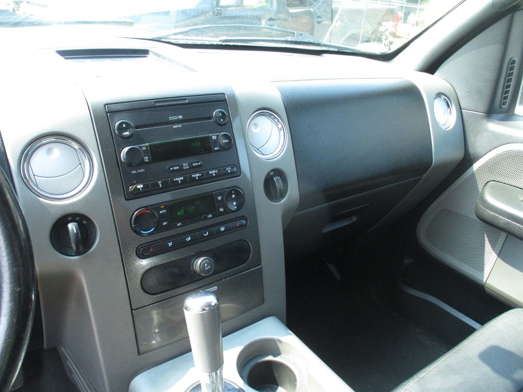 2007 Ford F-150 Image 12