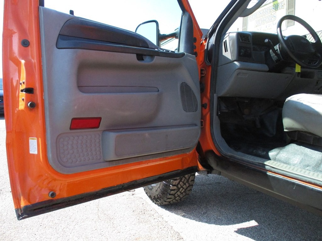 2003 Ford F-350 Image 7