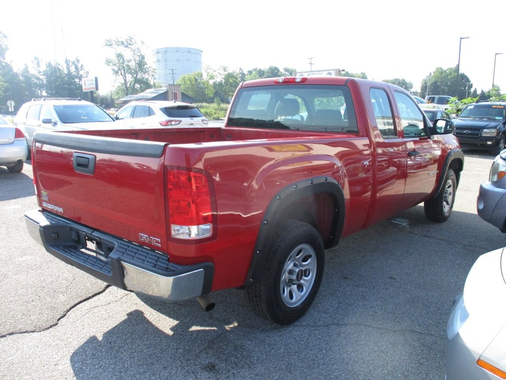 2009 GMC Sierra 1500 Image 2