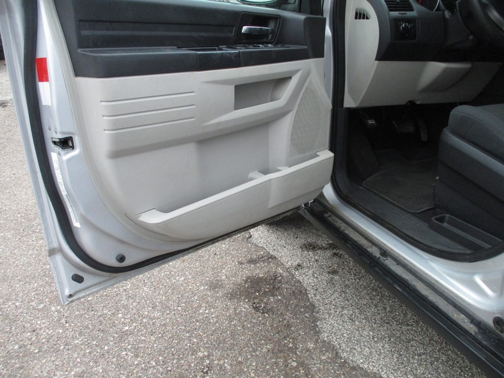 2009 Dodge Grand Caravan Image 5