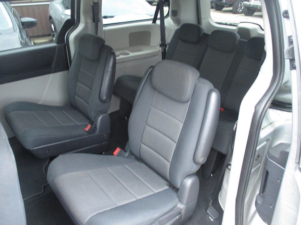 2009 Dodge Grand Caravan Image 7