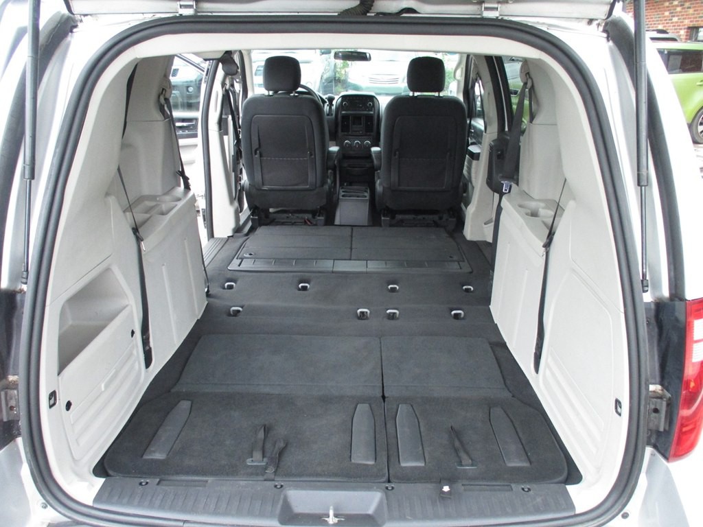 2009 Dodge Grand Caravan Image 9
