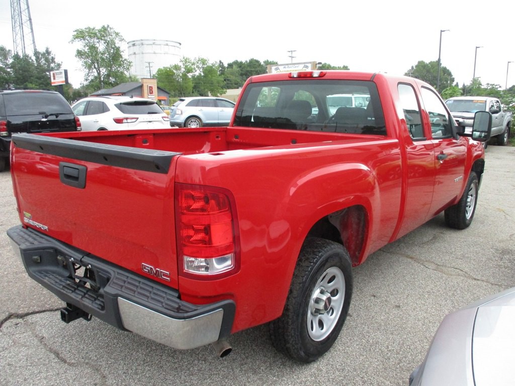 2013 GMC Sierra 1500 Image 2