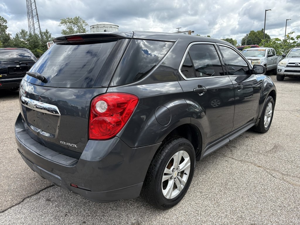 2011 Chevrolet Equinox Image 3