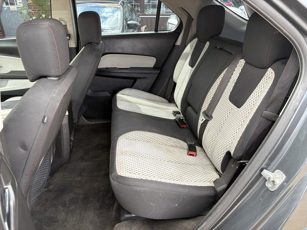 2011 Chevrolet Equinox Image 12