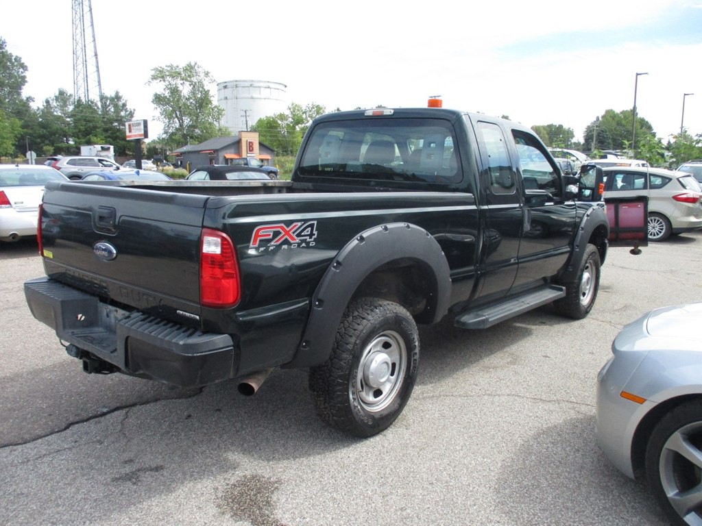 2012 Ford F-350 Image 2