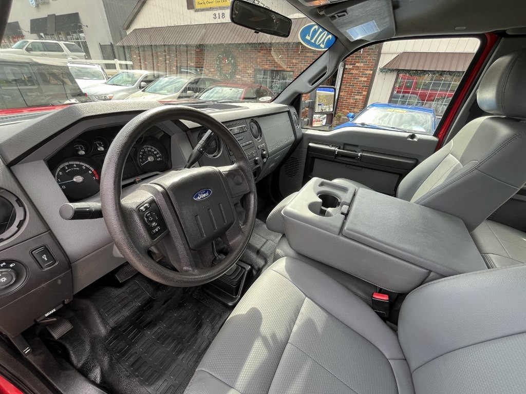 2012 Ford F-250 Image 8