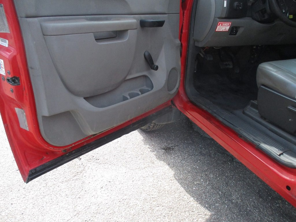 2012 GMC Sierra 3500 Image 8
