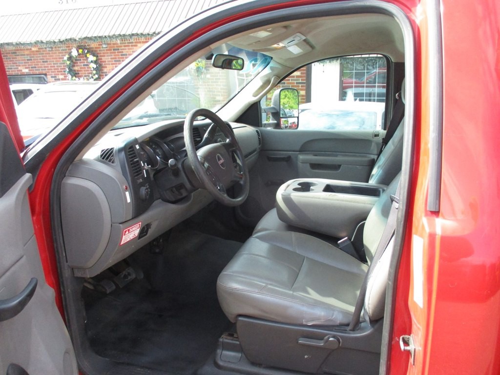 2012 GMC Sierra 3500 Image 9