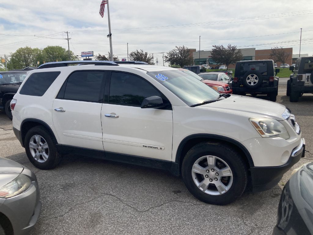 2008 GMC Acadia Image 2