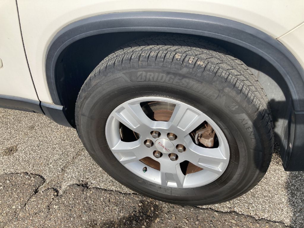 2008 GMC Acadia Image 14