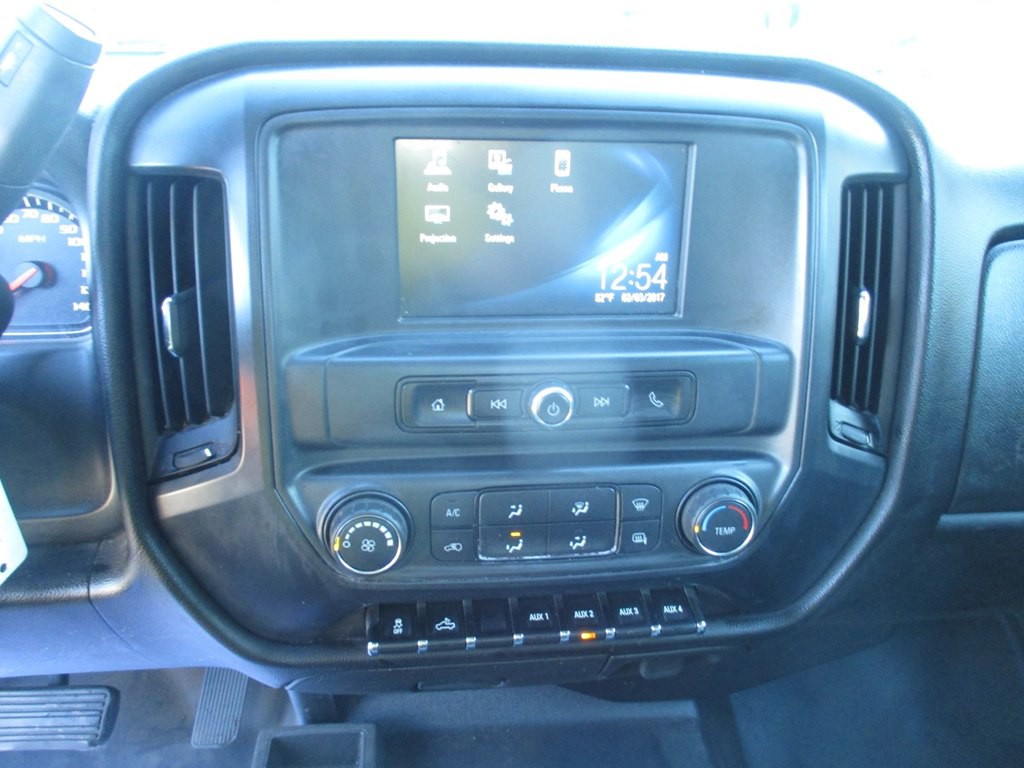 2017 Chevrolet Silverado 1500 Image 11