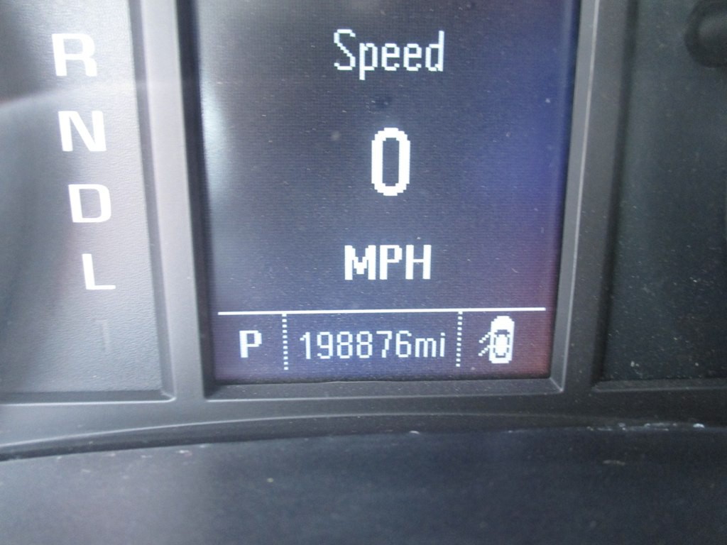 2017 GMC Sierra Image 11