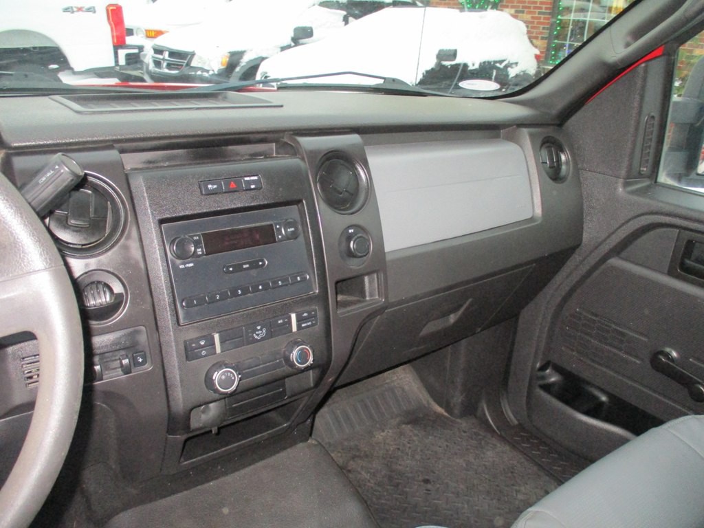 2013 Ford F-150 Image 10