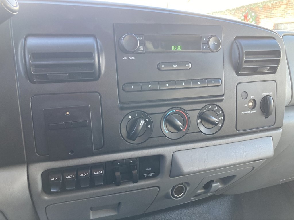 2006 Ford F-250 Image 12