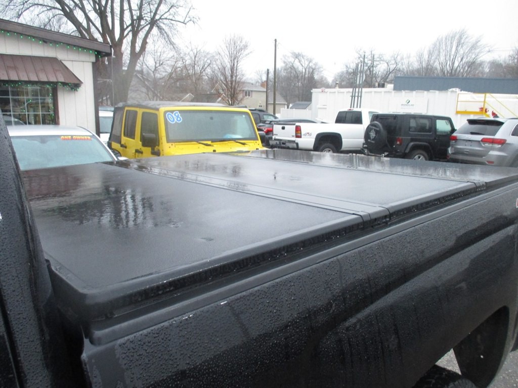 2017 Chevrolet Silverado 1500 Image 8