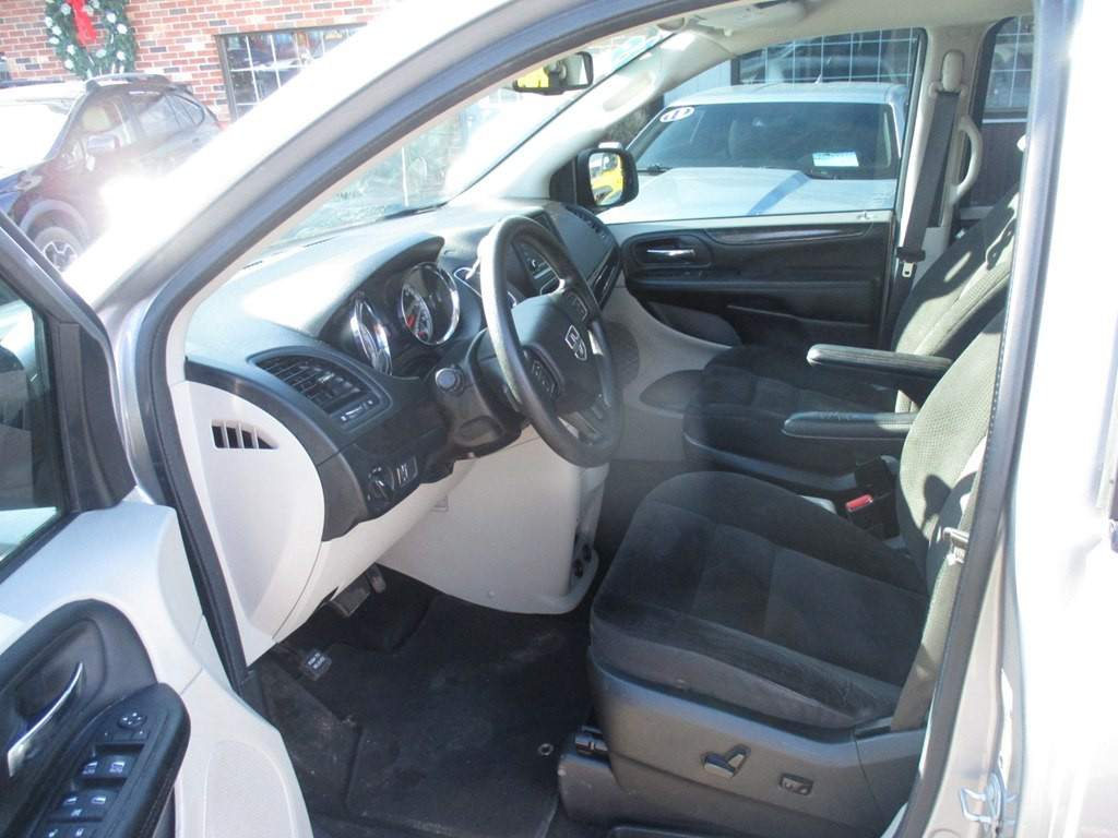 2018 Dodge Grand Caravan Image 6