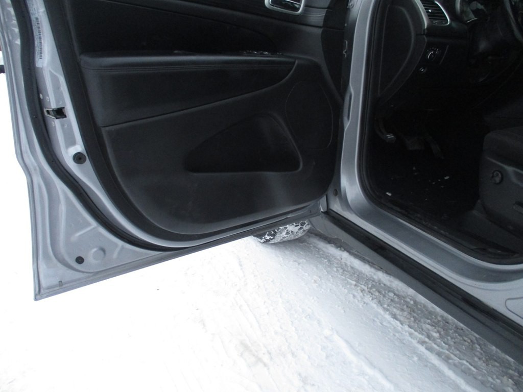 2020 Jeep Grand Cherokee Image 5