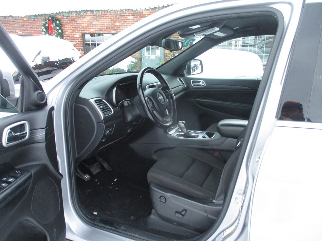 2020 Jeep Grand Cherokee Image 6