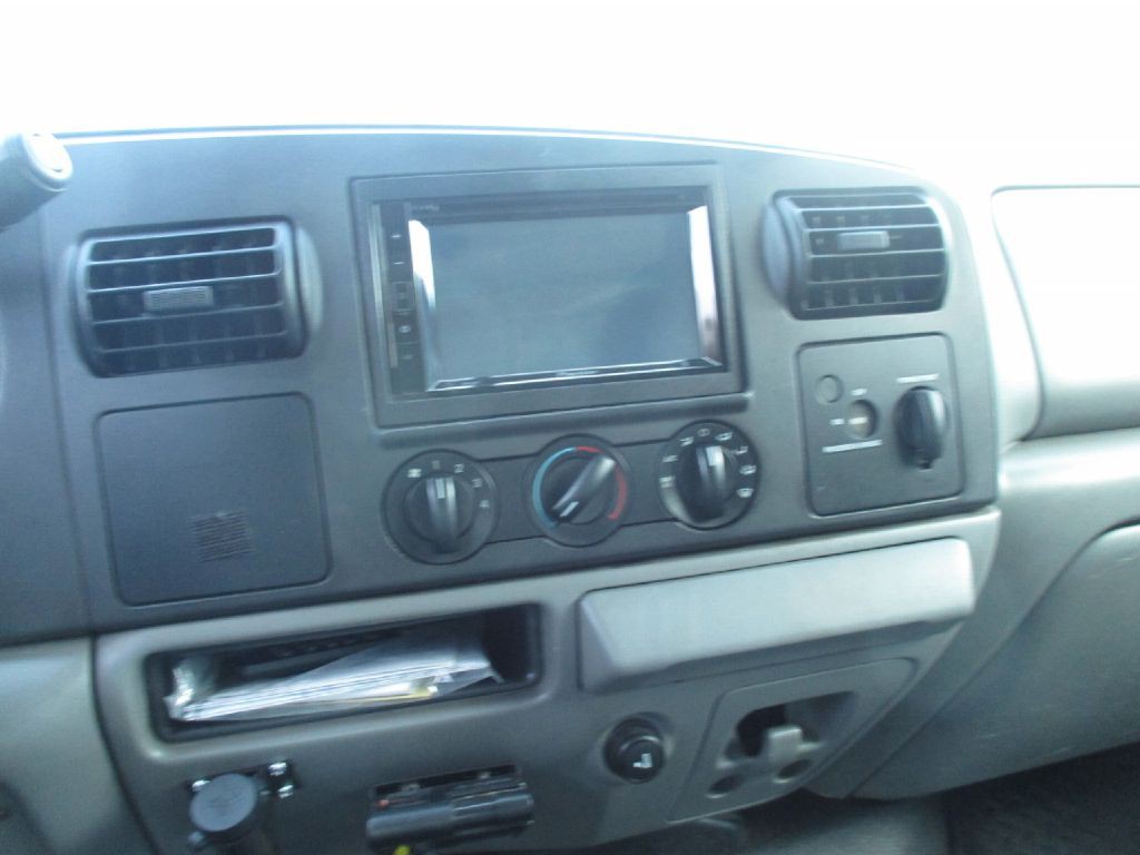 2006 Ford F-250 Image 12