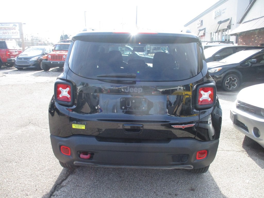 2019 Jeep Renegade Image 4