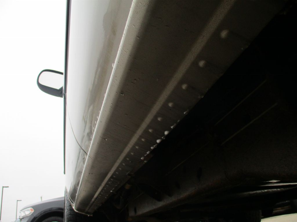 2005 Chevrolet Tahoe Image 13