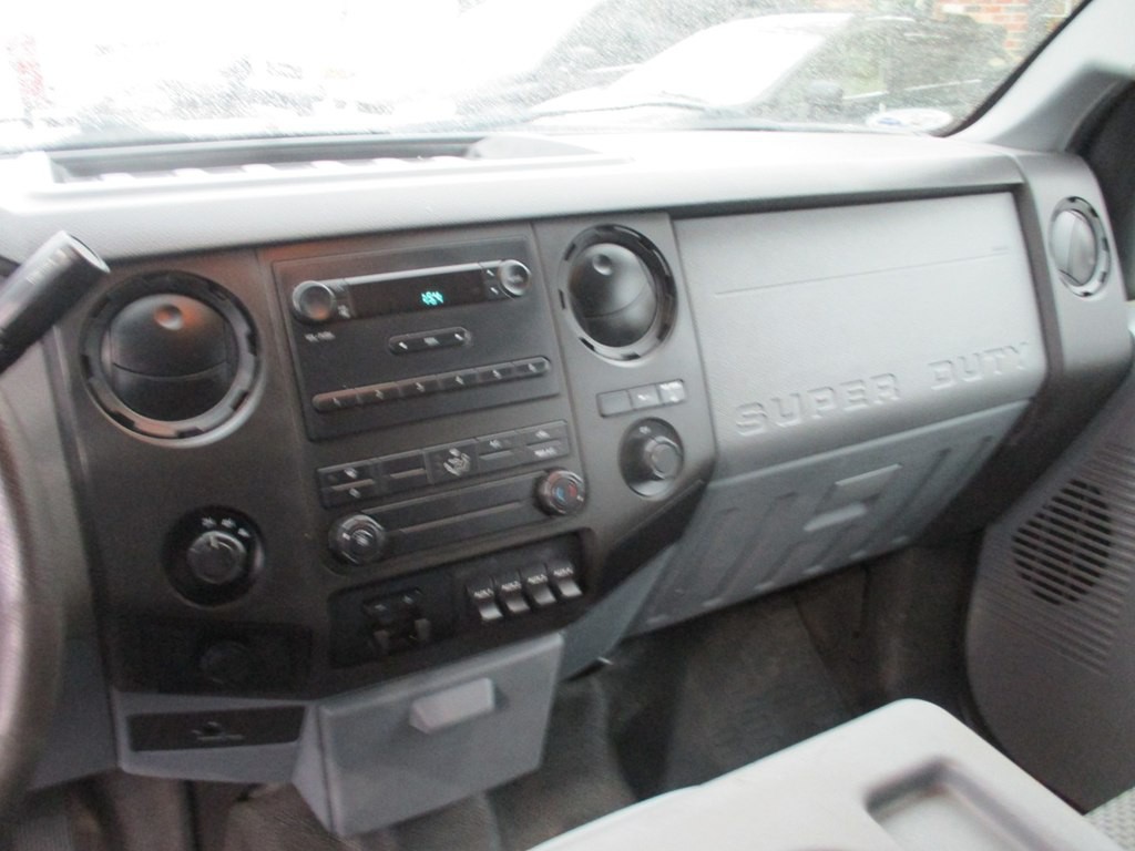 2014 Ford F-250 Image 9