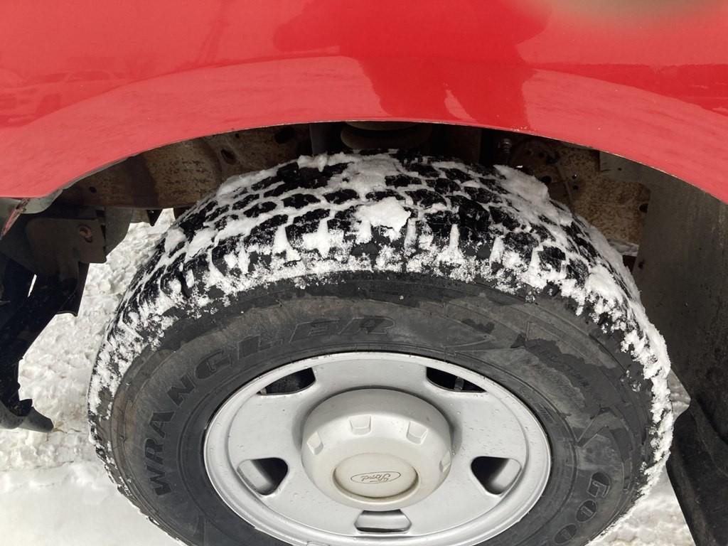 2005 Ford F-250 Image 12