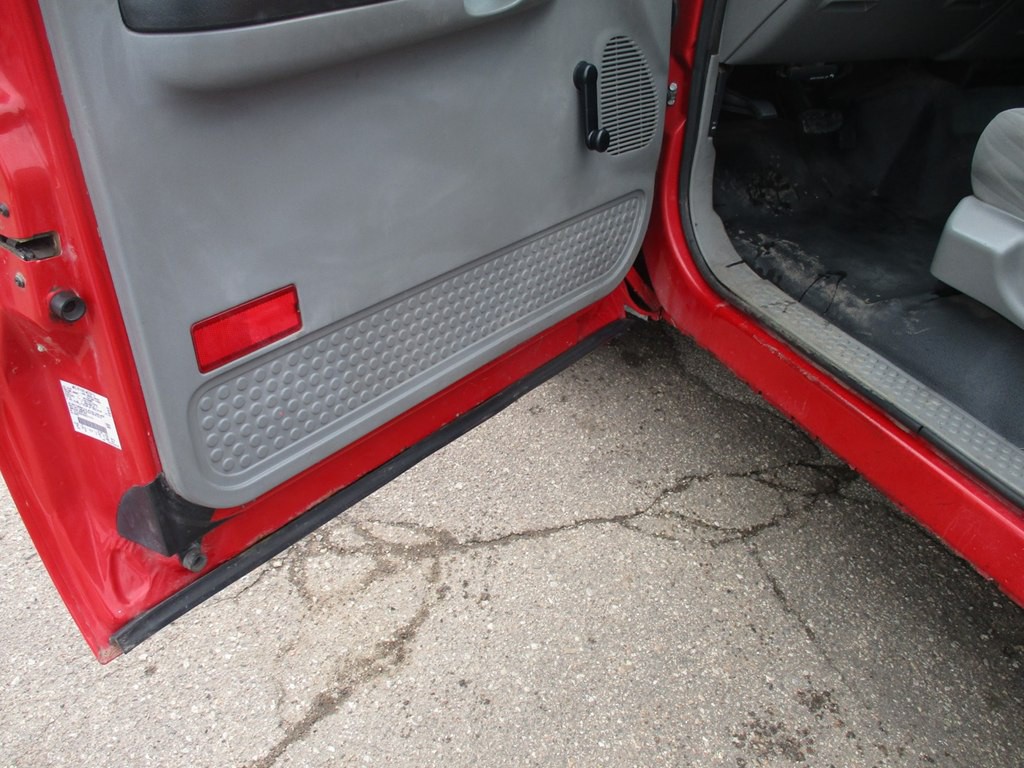 2005 Ford F-250 Image 5