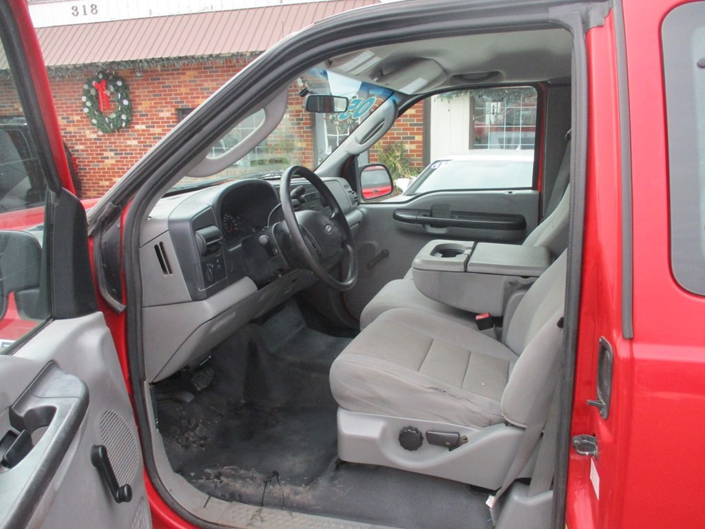 2005 Ford F-250 Image 6