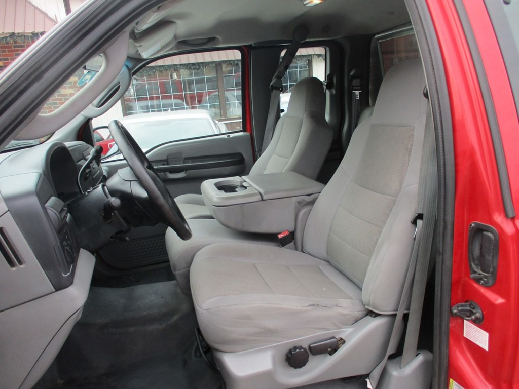 2005 Ford F-250 Image 7