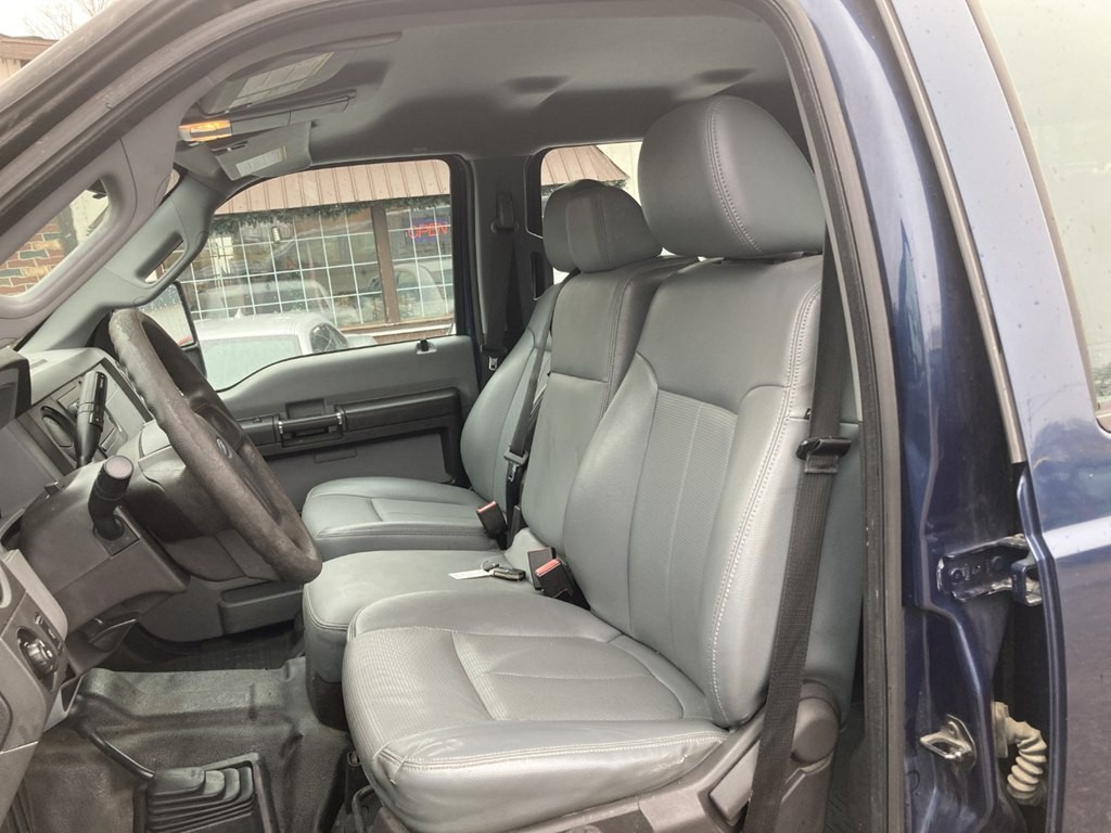 2015 Ford F-250 Image 8