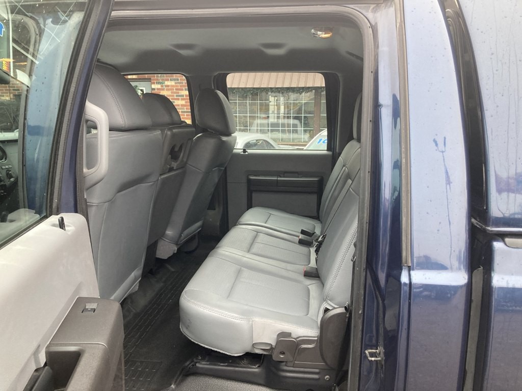 2015 Ford F-250 Image 9