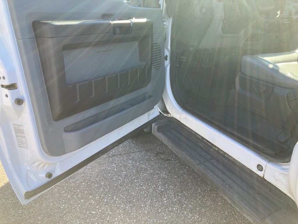 2015 Ford F-250 Image 6