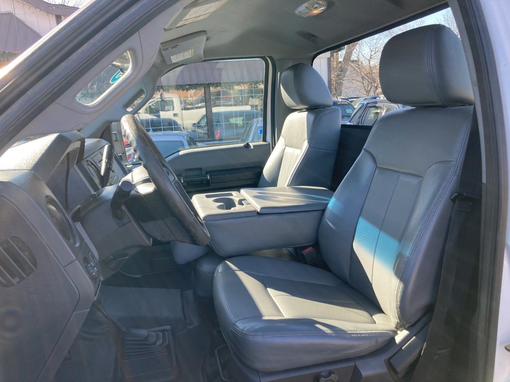 2015 Ford F-250 Image 8