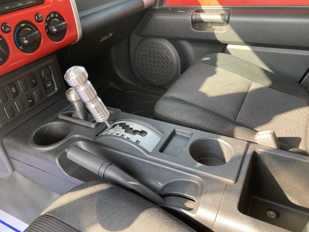 2007 Toyota FJ Cruiser Image 11