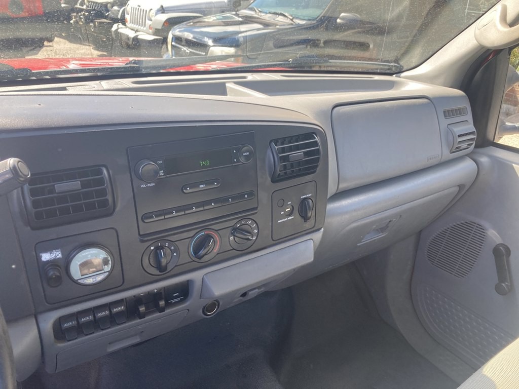 2006 Ford F-250 Image 9