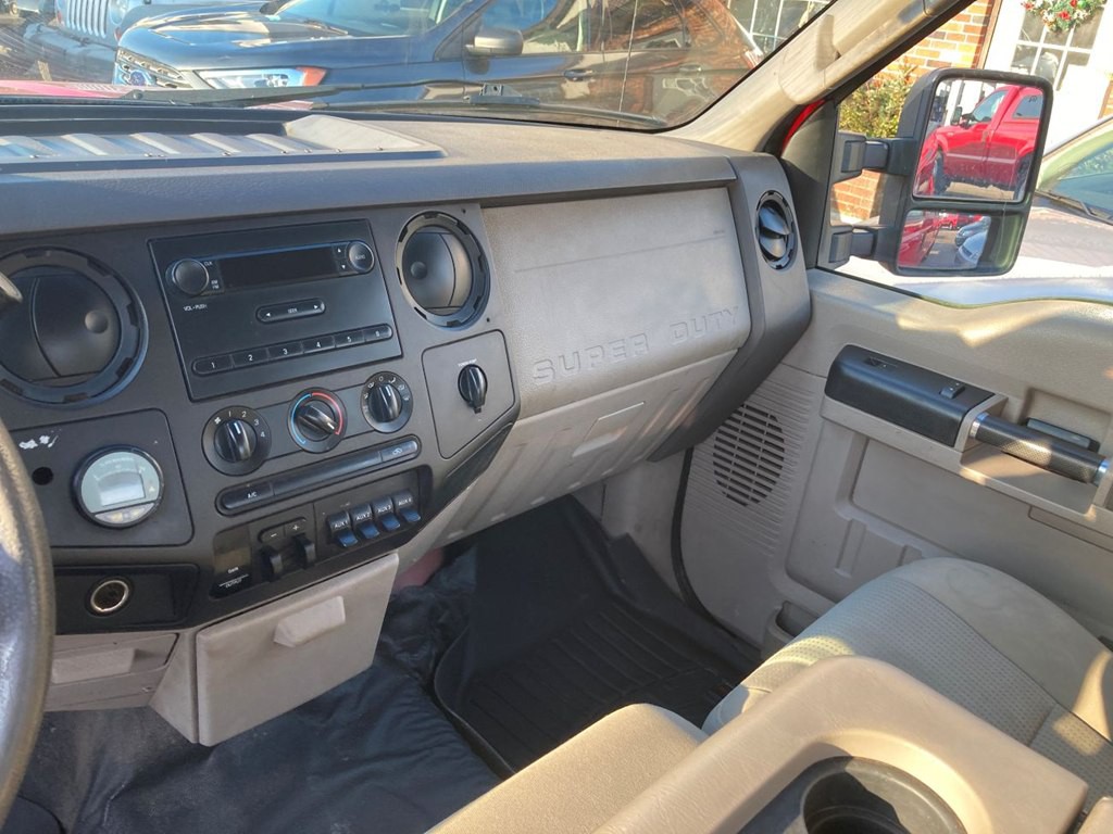 2008 Ford F-350 Image 10