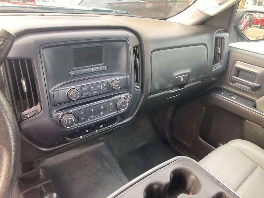 2017 Chevrolet Silverado 1500 Image 9