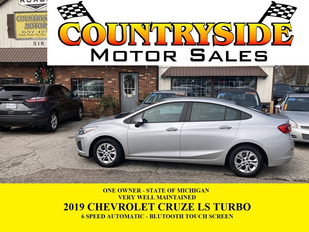 2019 Chevrolet Cruze Image 1