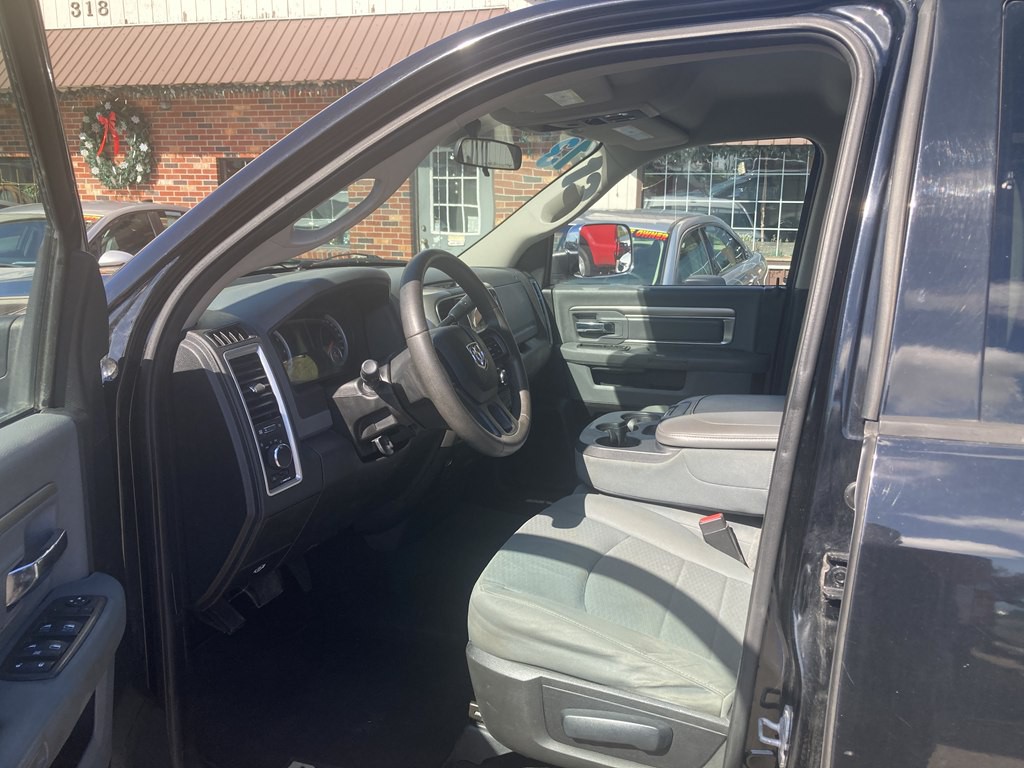 2013 RAM 1500 Image 6