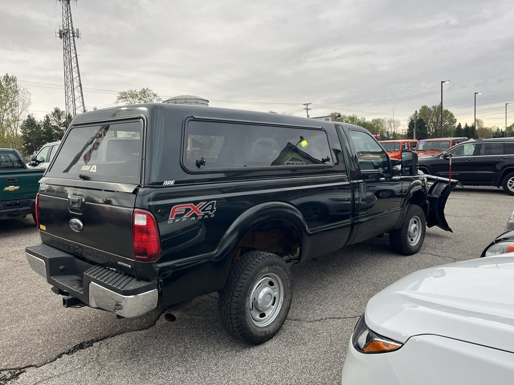 2015 Ford F-250 Image 2