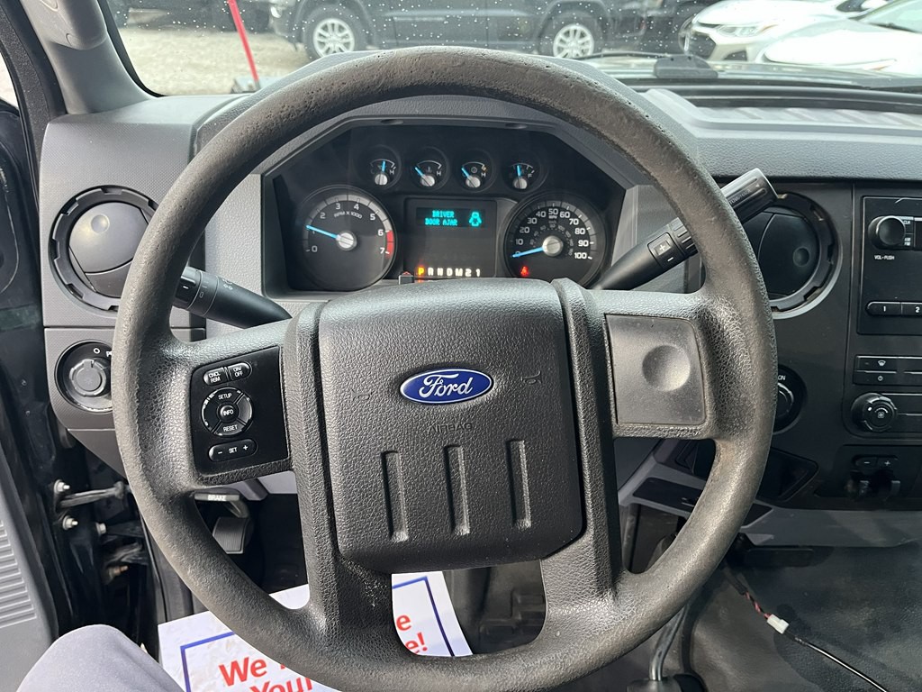 2015 Ford F-250 Image 11