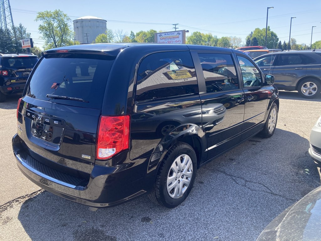 2015 Dodge Grand Caravan Image 2