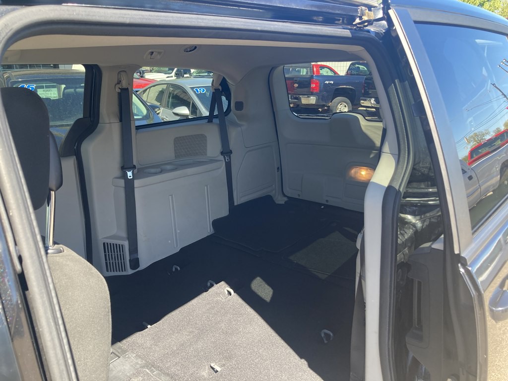 2015 Dodge Grand Caravan Image 8