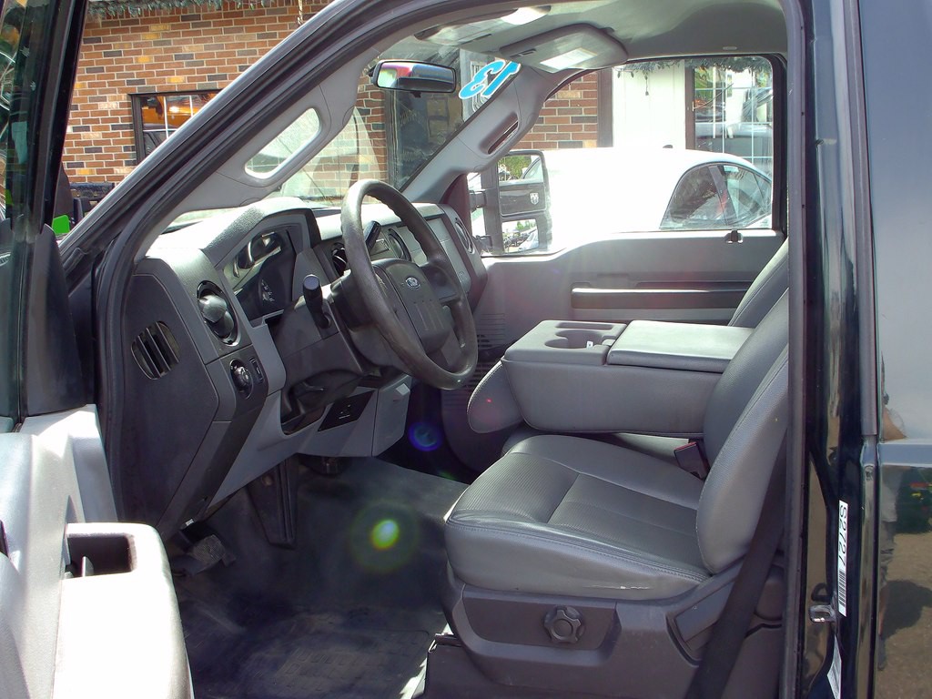 2013 Ford F-250 Image 6
