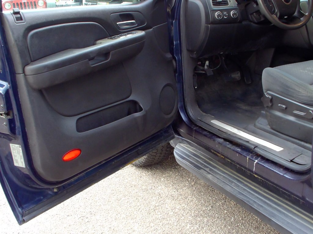 2009 Chevrolet Suburban Image 5